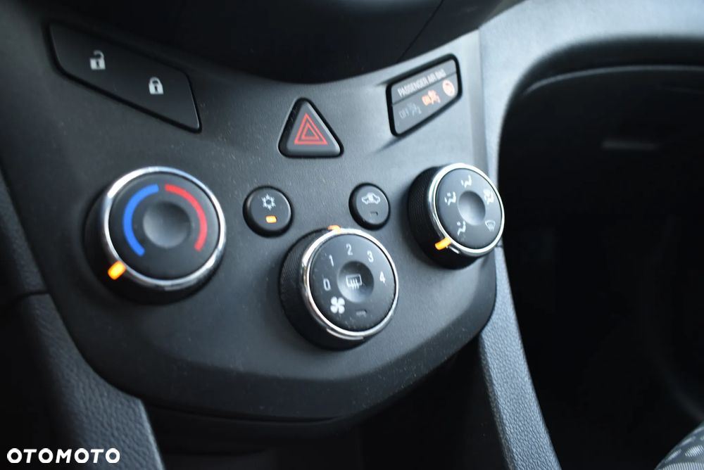 Chevrolet Aveo 1.2 LS+ - 17