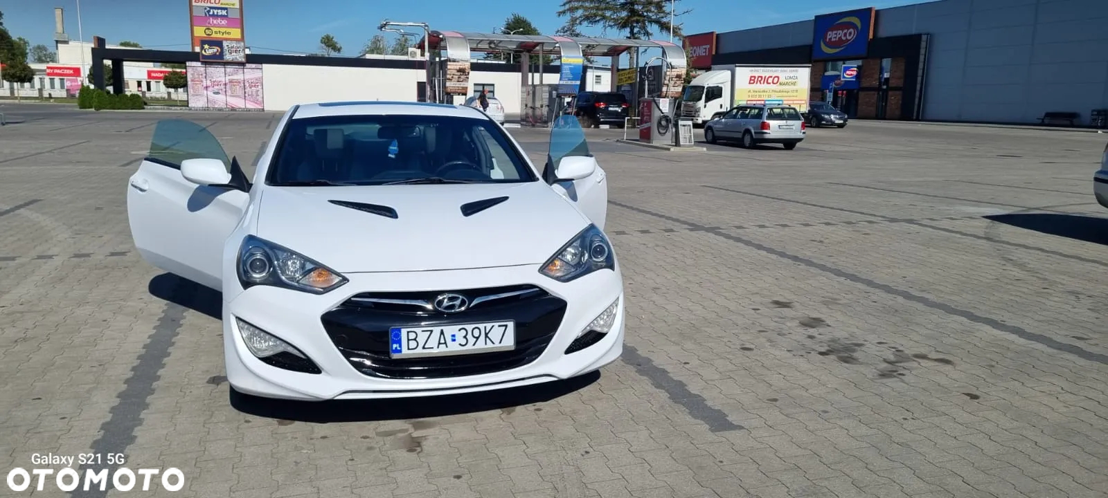Hyundai Genesis Coupe - 3