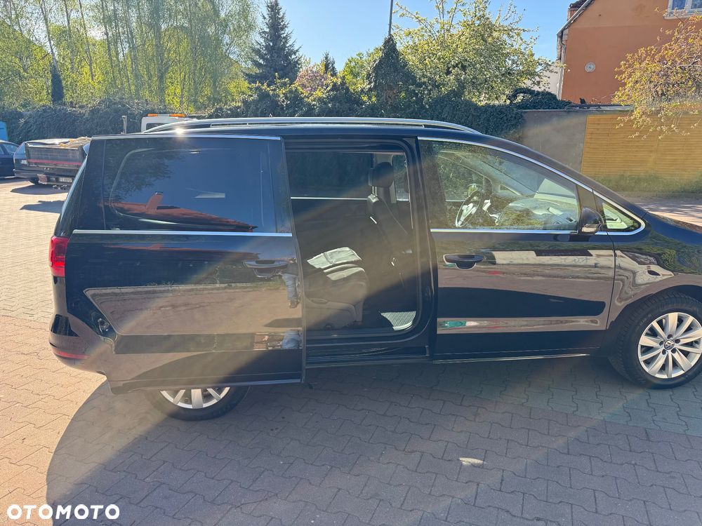 Volkswagen Sharan 2.0 TDI DSG BlueMotion Technology Highline - 10