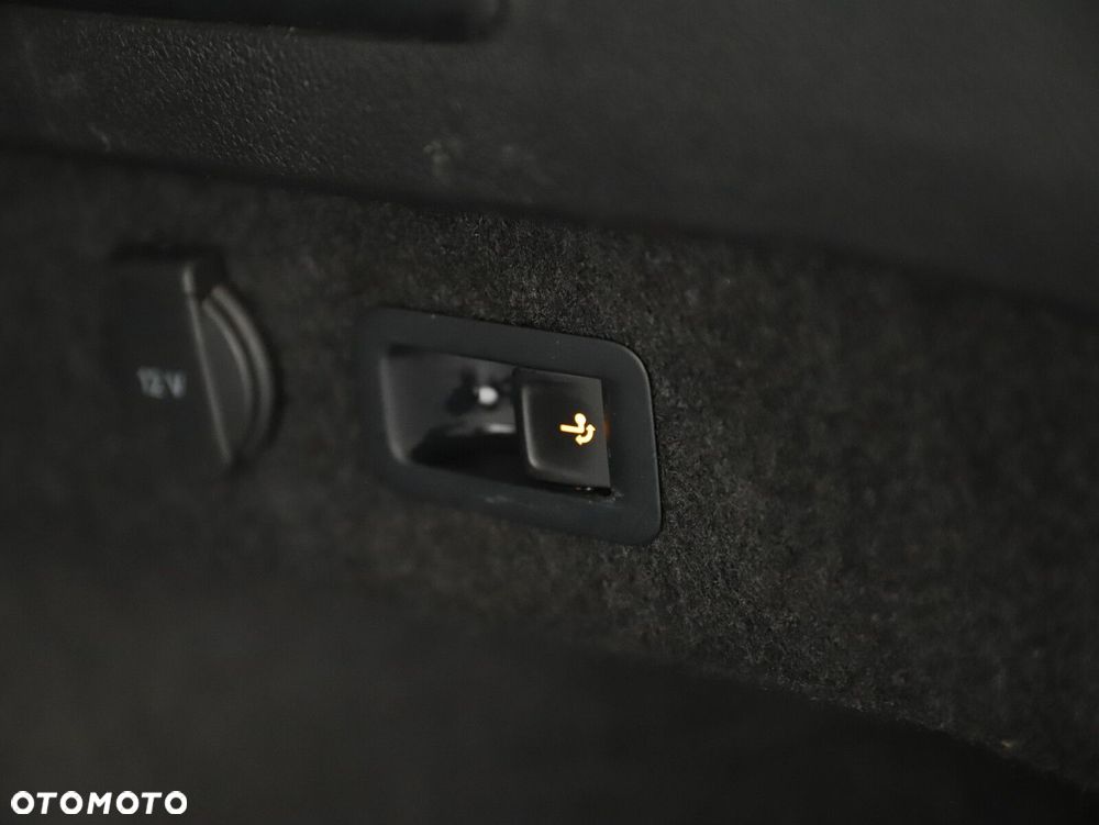 Volkswagen Passat Alltrack 2.0 TDI 4Mot DSG - 25