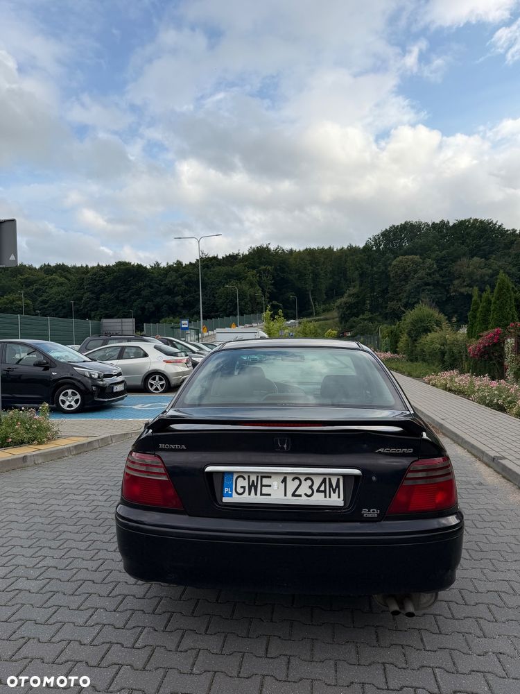 Honda Accord - 4