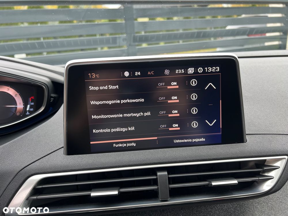 Peugeot 3008 - 33