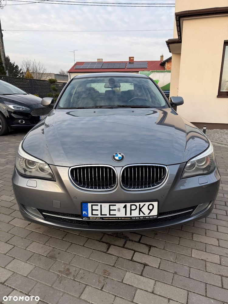 BMW Seria 5 530i - 5