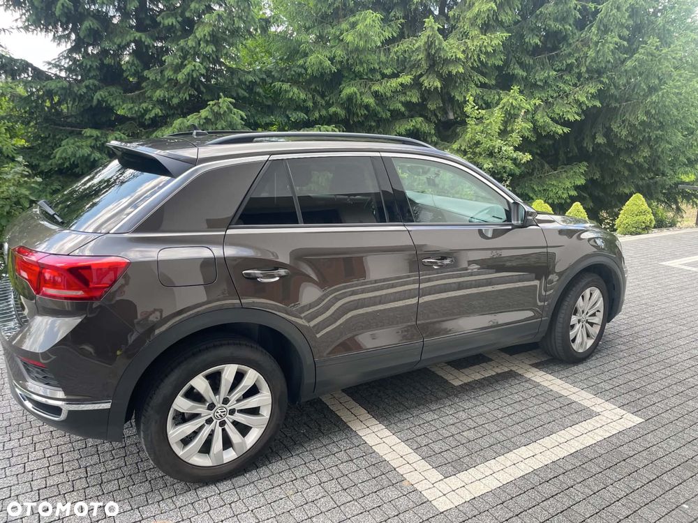 Volkswagen T-Roc - 4