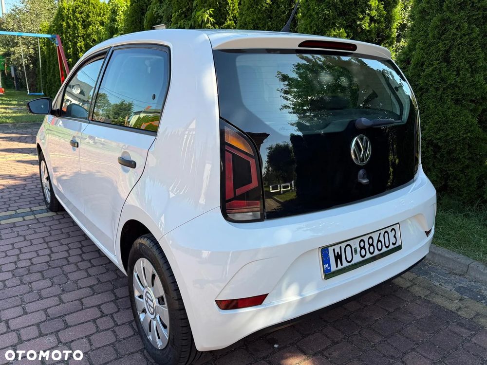 Volkswagen up! - 5