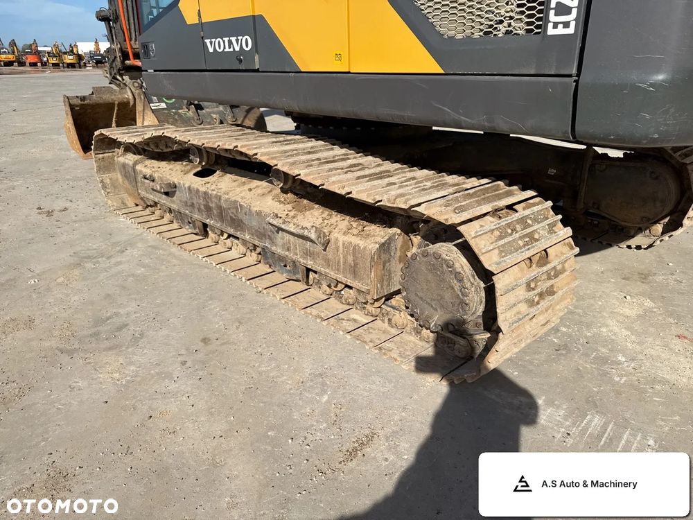 Volvo EC220EL - 22
