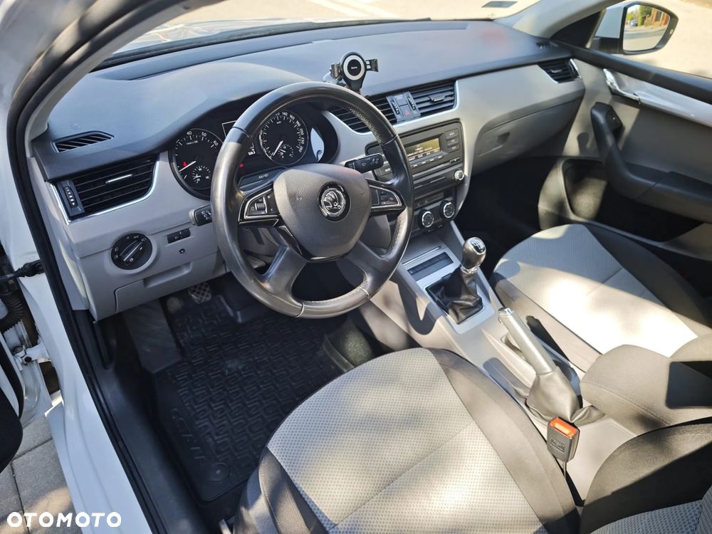 Skoda Octavia 1.4 TSI Ambition - 6