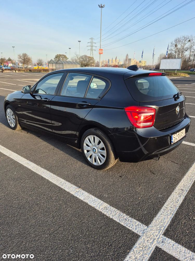 BMW Seria 1 116i Sport Line - 12