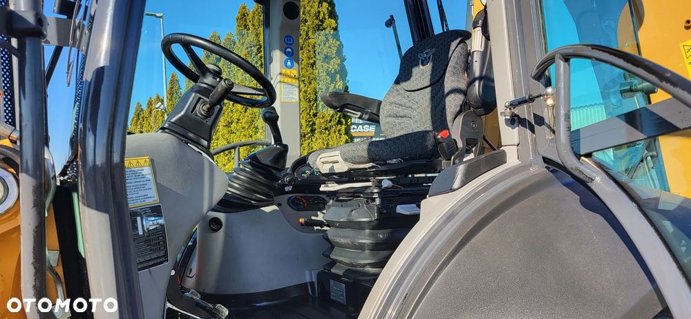 Case 580ST - 8