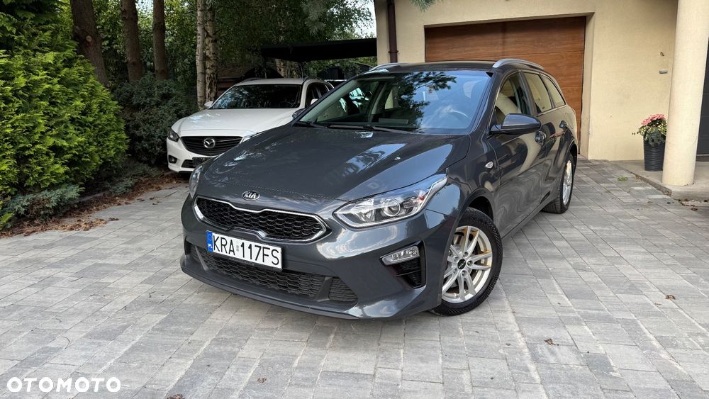 Kia Ceed 1.6 CRDi Eco-Dynamics+ (48V Mild-Hybrid) DCT7 Spirit - 2