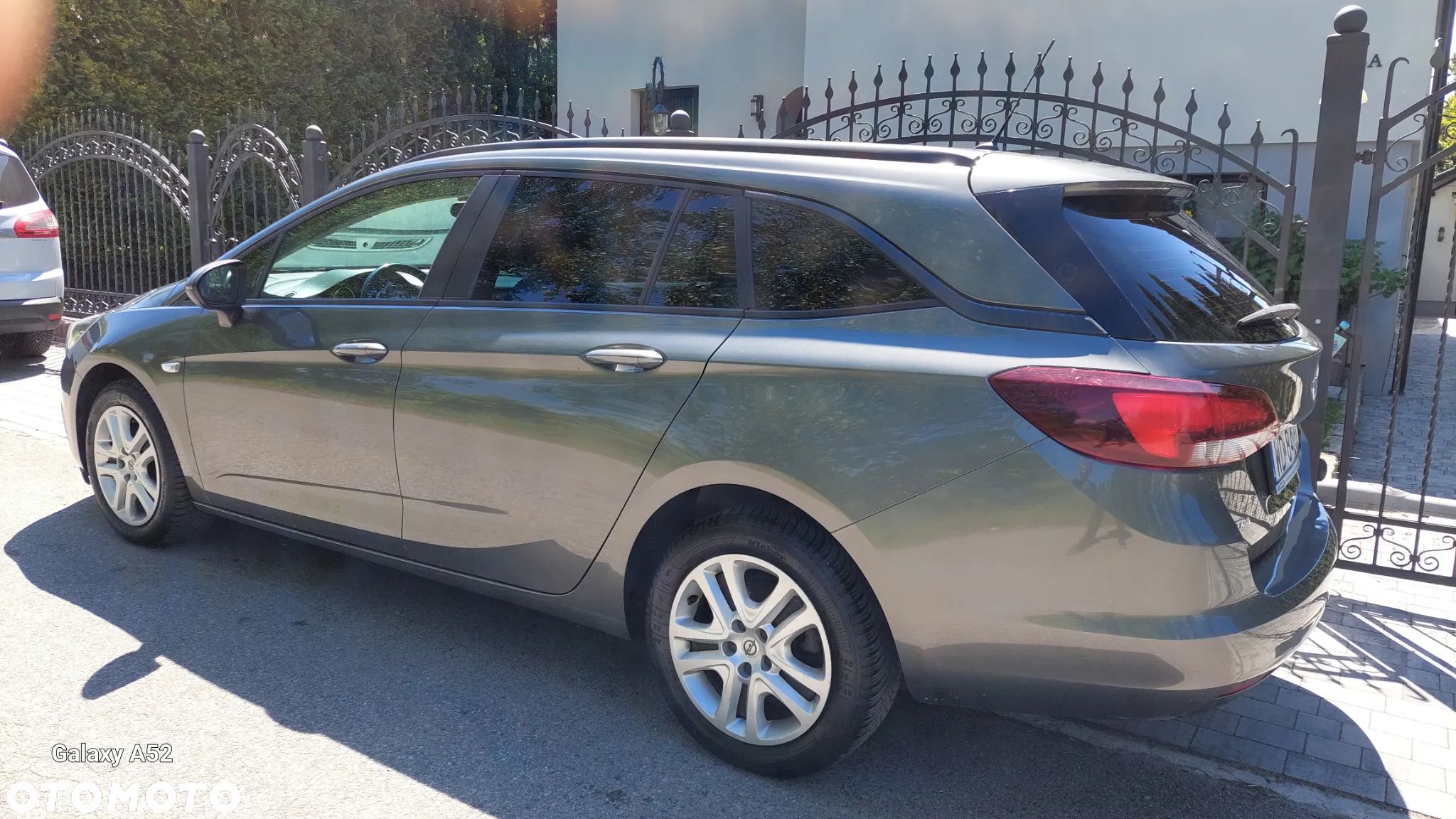 Opel Astra IV 1.6 CDTI Sport - 1