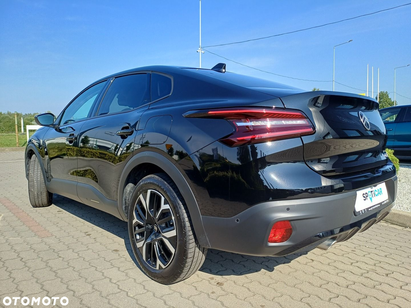 Citroën C4X - 4