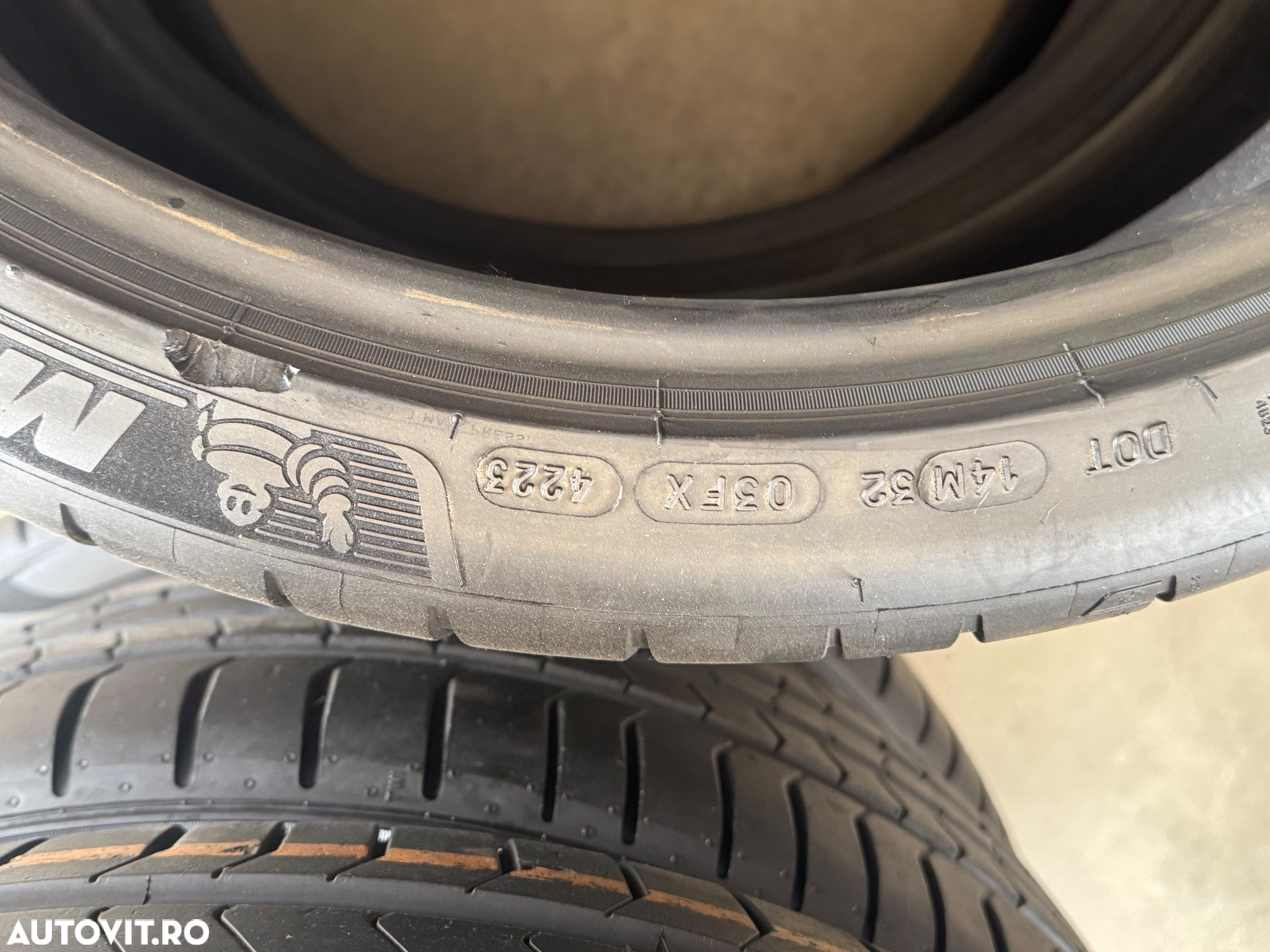 Vând 2 anvelope 295/30/21 Michelin de vară ca noi - 6