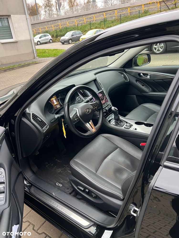 Infiniti Q50 2.0t Premium EU6 - 6