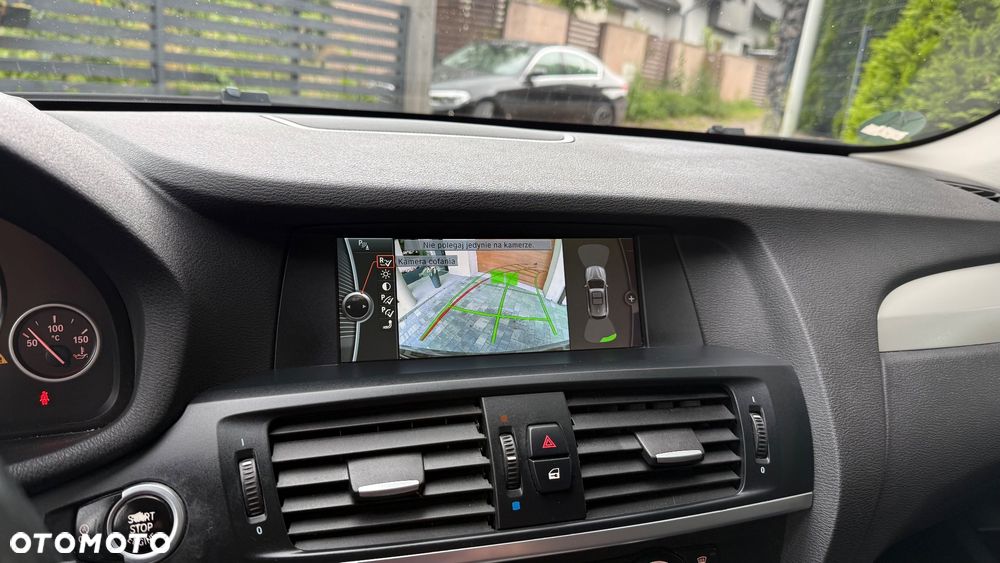 BMW X3 xDrive20d - 8