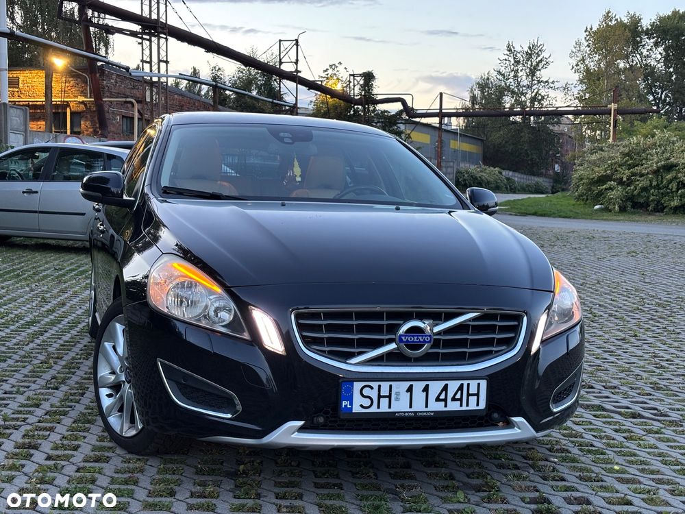 Volvo V60 D3 Momentum - 7
