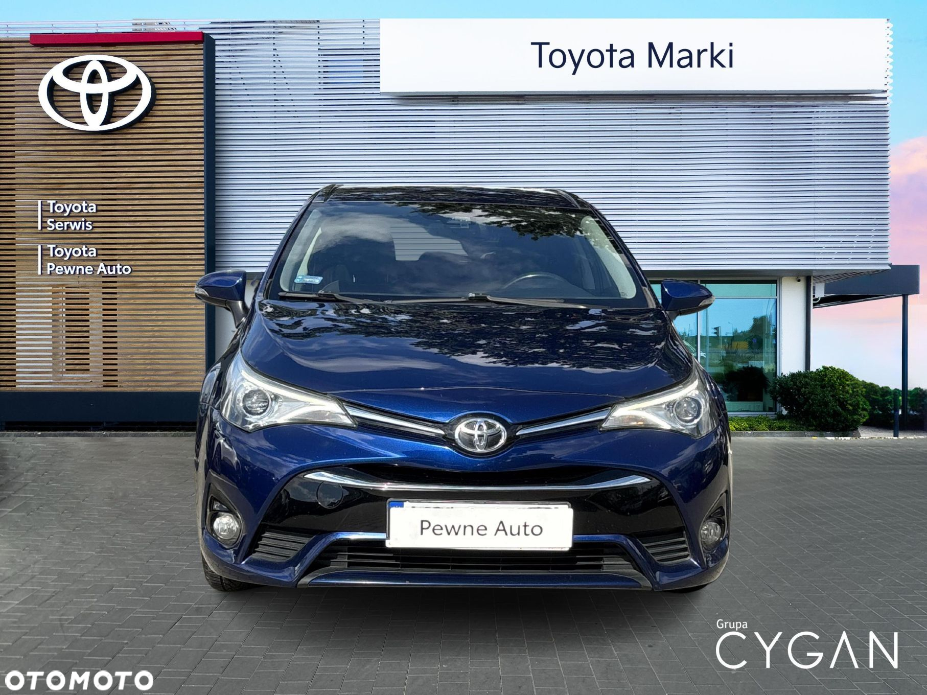 Toyota Avensis - 8