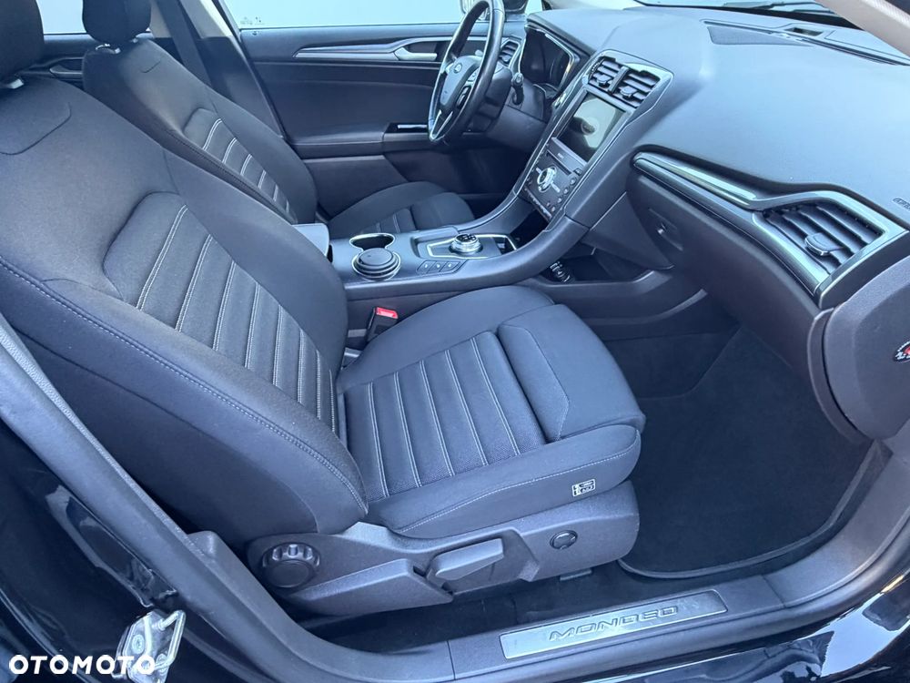 Ford Mondeo 2.0 EcoBlue Titanium - 9