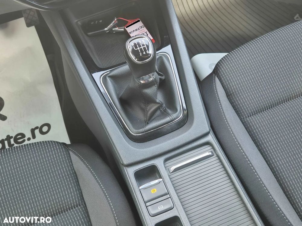 Skoda Octavia 2.0 TDI Ambition - 19