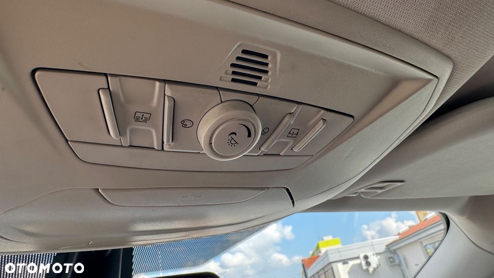 Ford Escape 2.0 EcoBoost AWD Titanium - 29