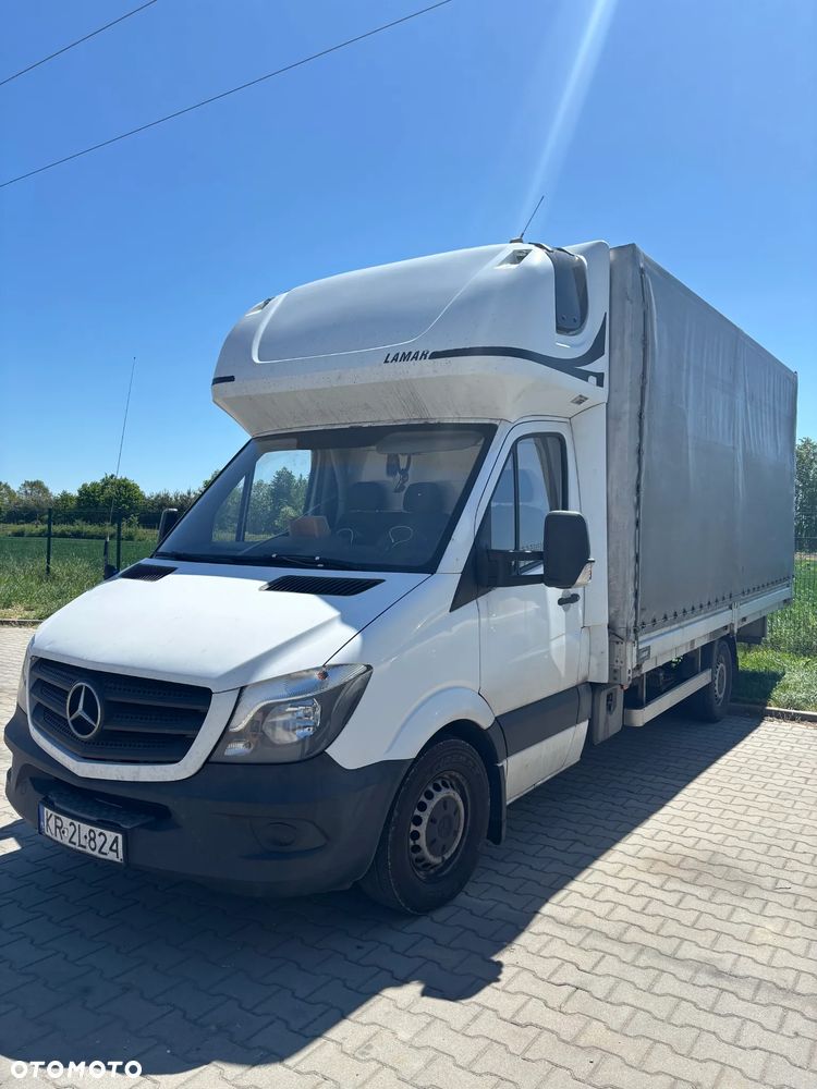 Mercedes-Benz - 1
