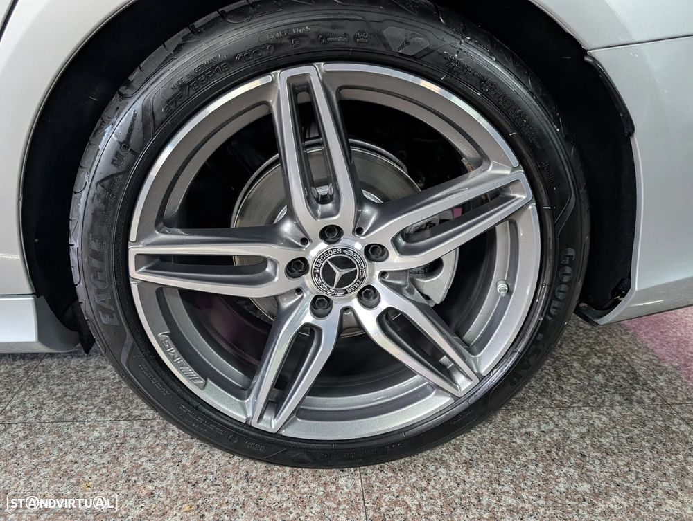 Mercedes-Benz E 220 d AMG Line 7L - 21