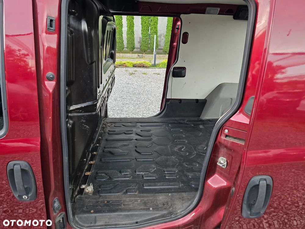 Opel COMBO - 12