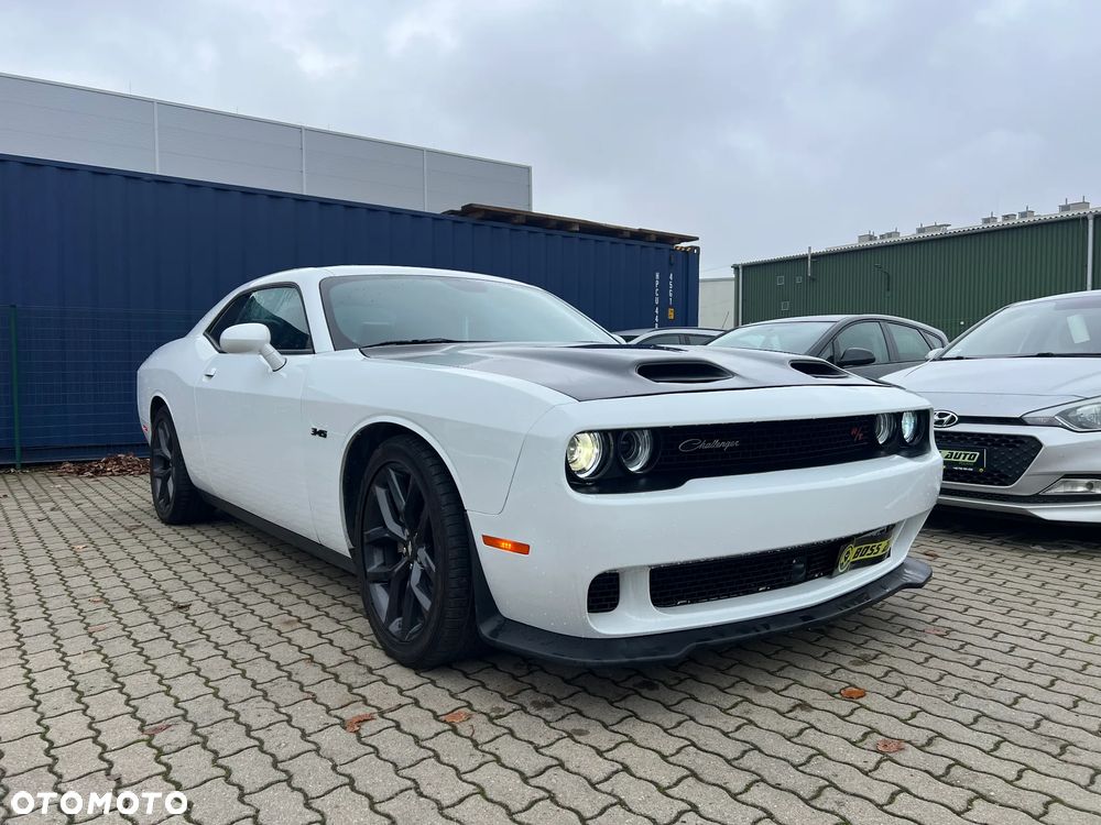Dodge Challenger 5.7 R/T - 2