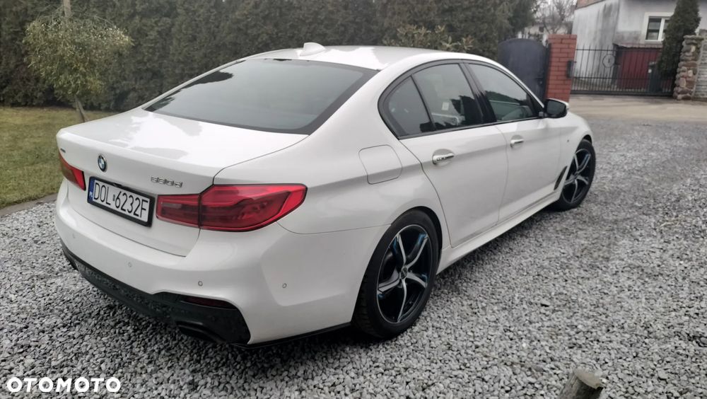 BMW Seria 5 530d xDrive M Sport sport - 3