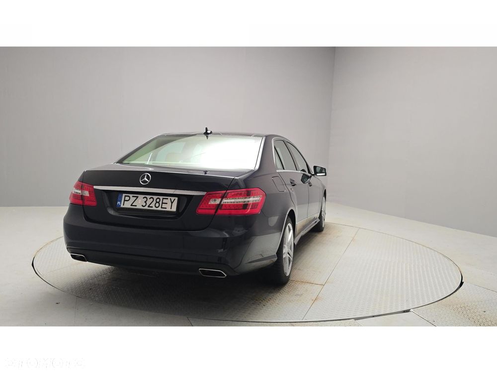 Mercedes-Benz Klasa E - 5