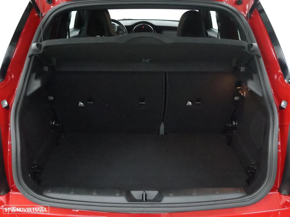 MINI 5 Portas Cooper Auto - 6