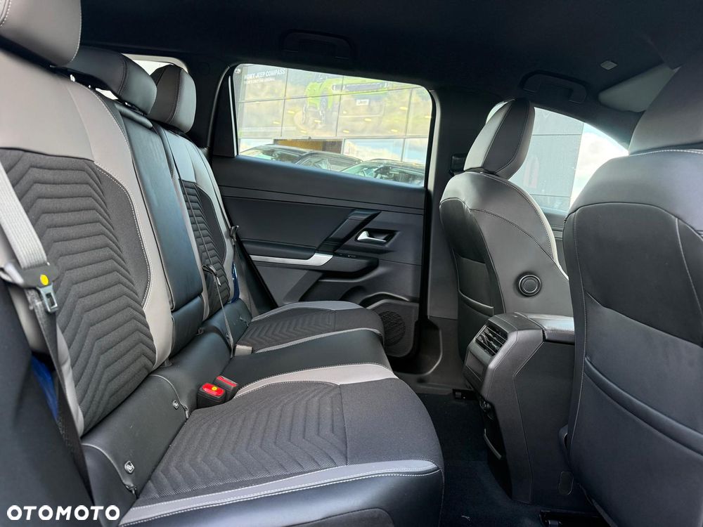 Jeep Compass 73.7kWh Altitude FWD - 11