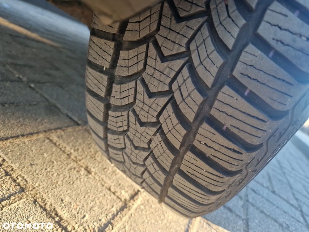 Nissan Primera 2.0 Tekna - 8