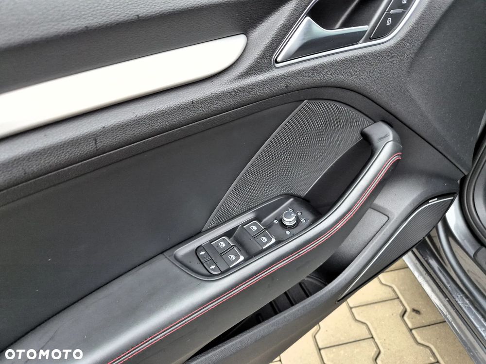 Audi S3 - 10