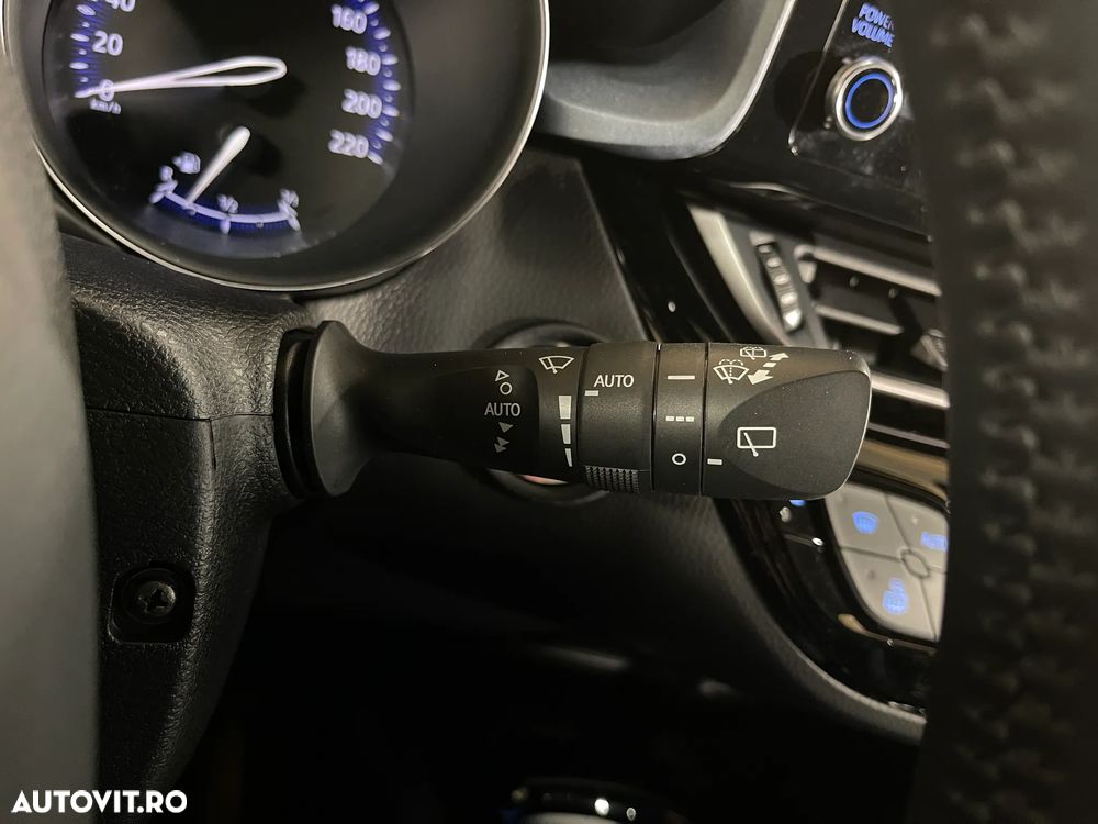 Toyota C-HR 2.0 HSD 184 CP 4x2 CVT C-ult Style - 21