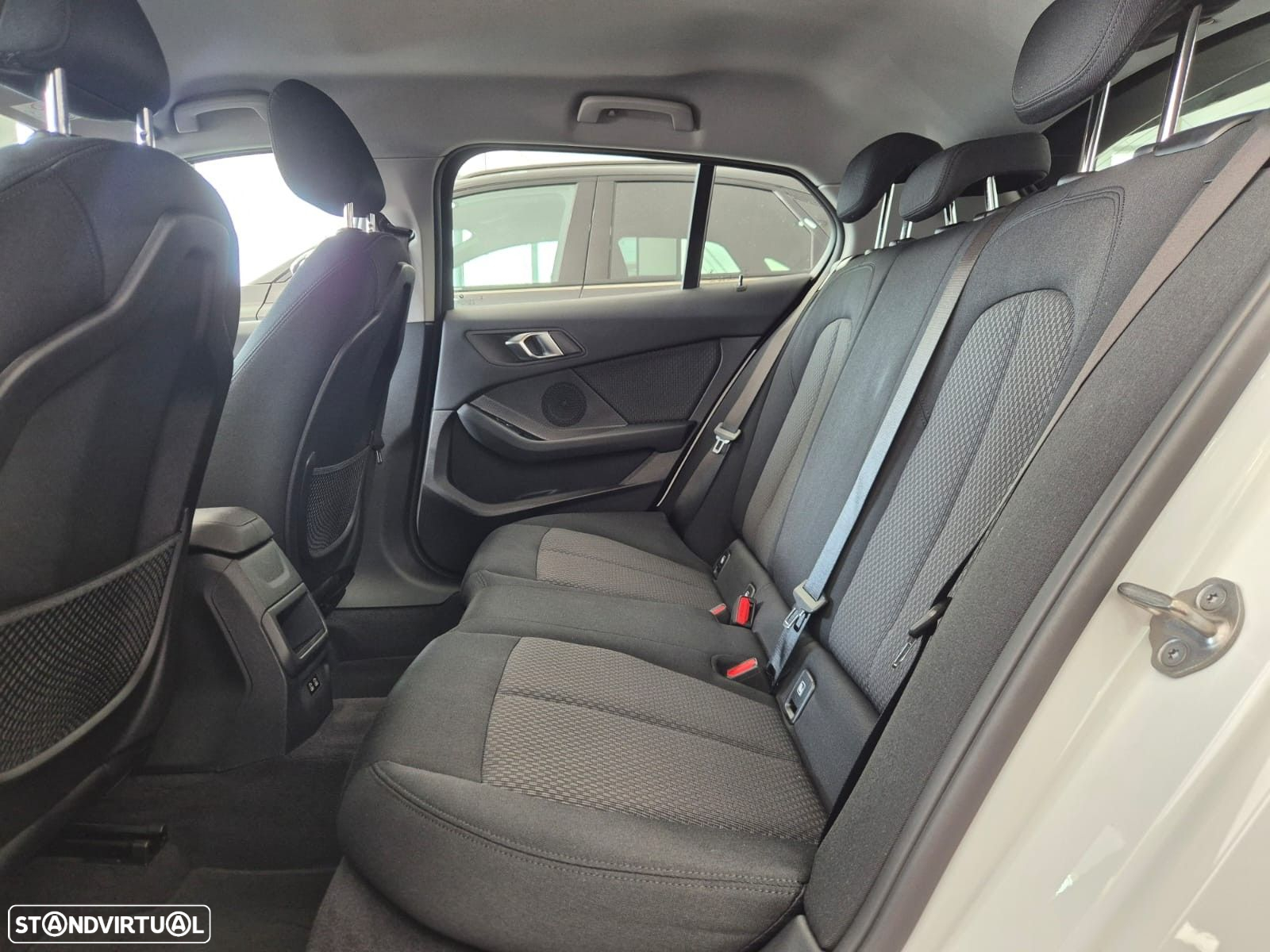 BMW 116 d Advantage - 8