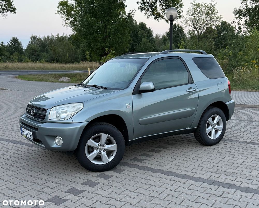 Toyota RAV4 - 3