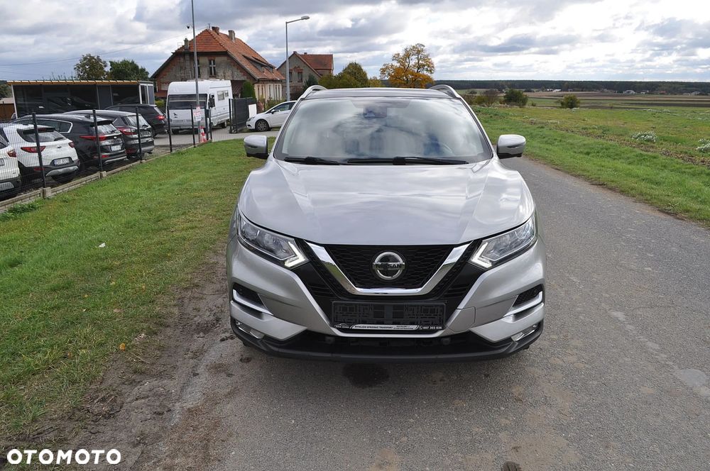 Nissan Qashqai 1.3 DIG-T N-Connecta EU6d - 9