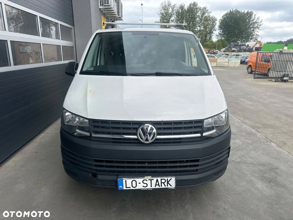 Volkswagen Transporter - 4