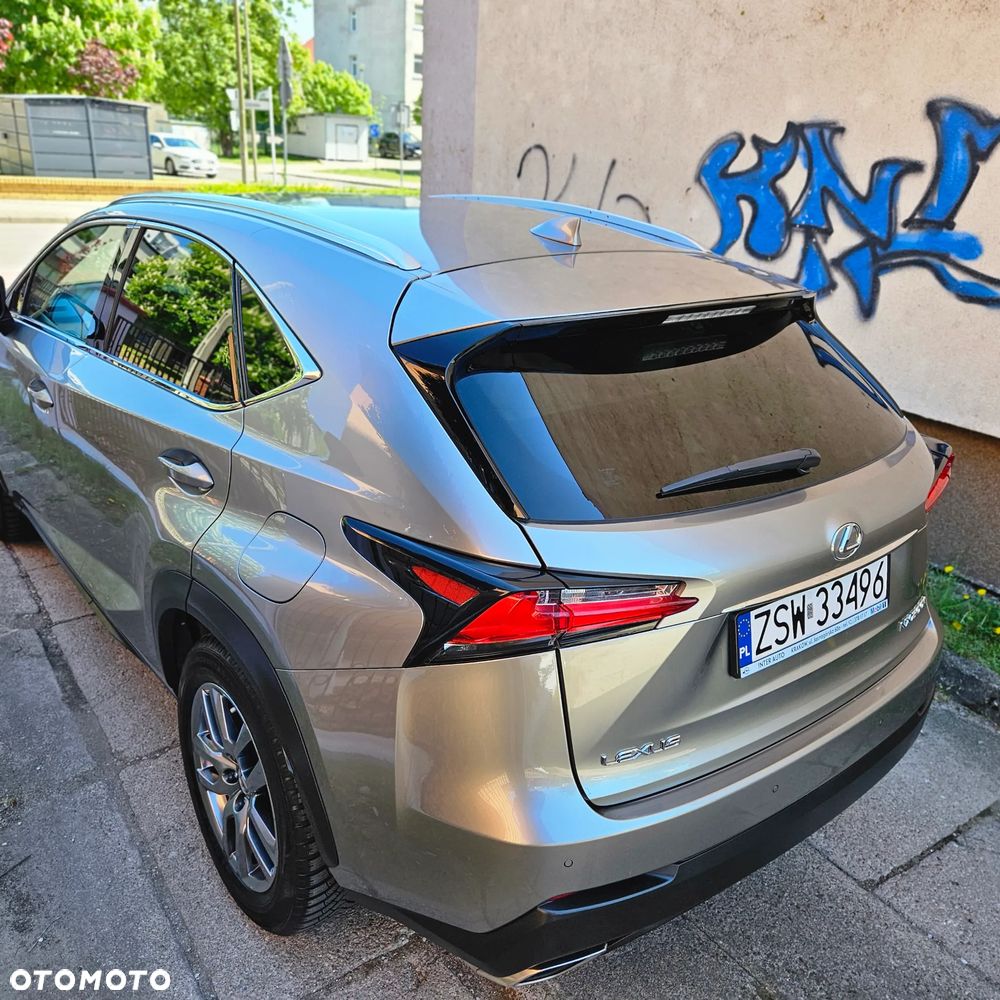 Lexus NX 200t AWD Luxury Line - 20