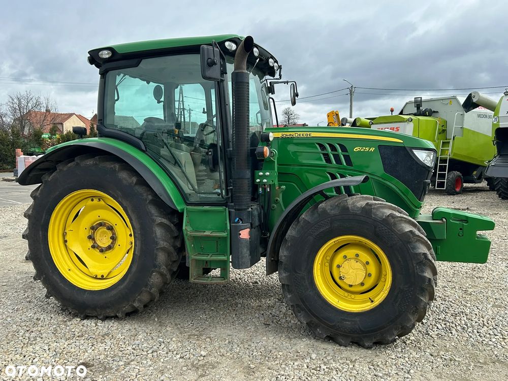 John Deere 6125R - 5