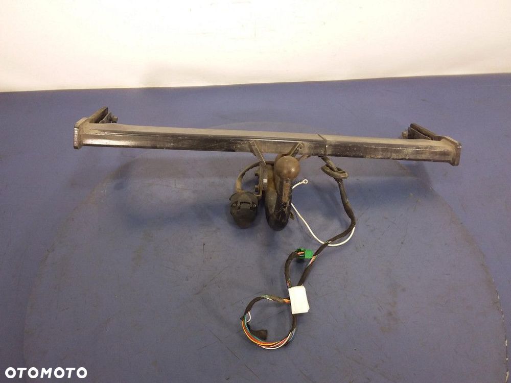 VOLVO V40 II HAK HOLOWNICZY 13 PIN OEM 30756551 - 1