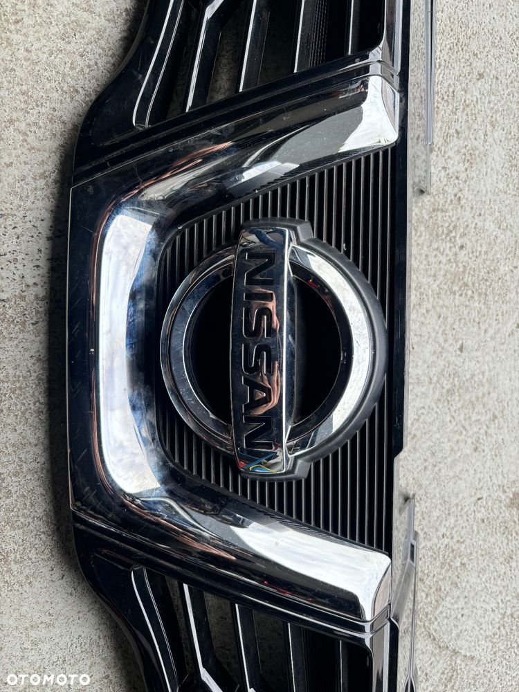 NISSAN QASHQAI GRILL KRATKA ZDERZAKA 62310 BR10 - 2