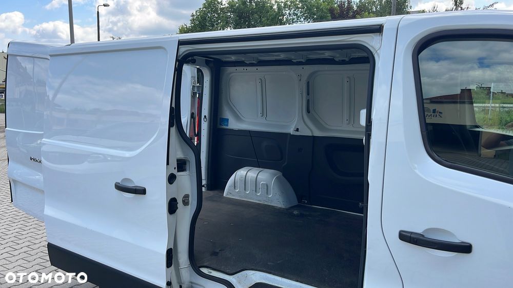 Renault Trafic - 10