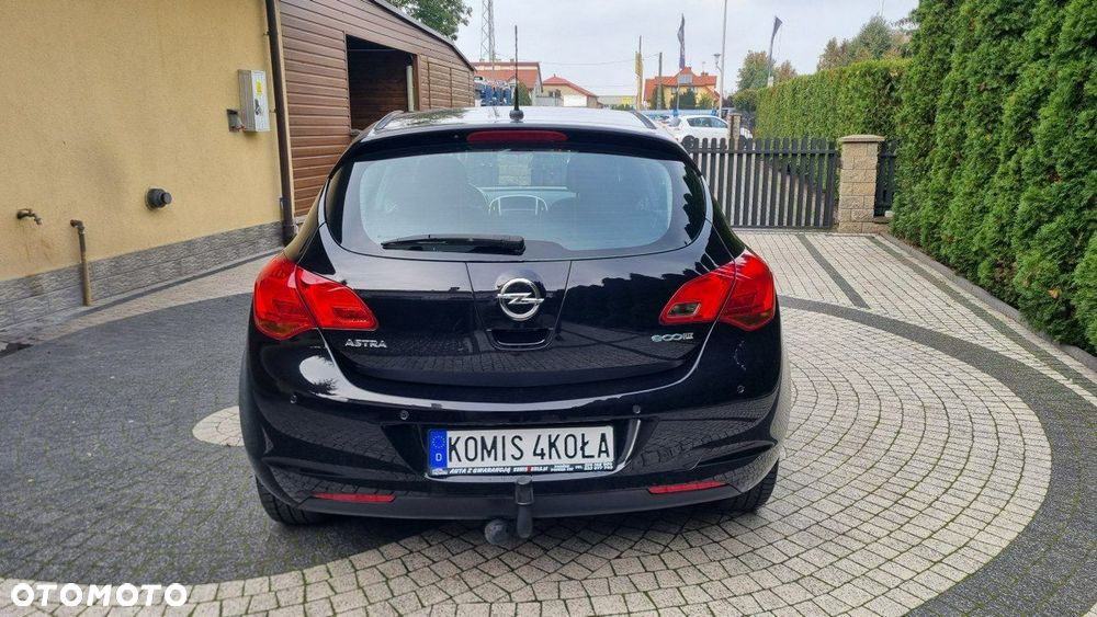 Opel Astra - 4
