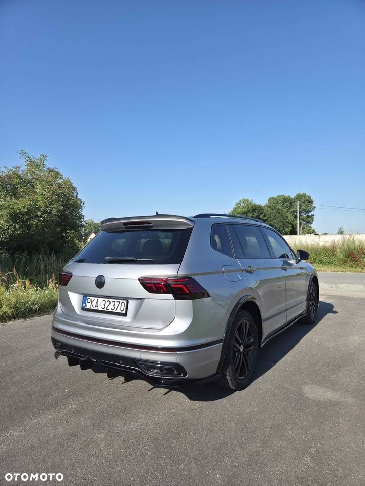 Volkswagen Tiguan - 10