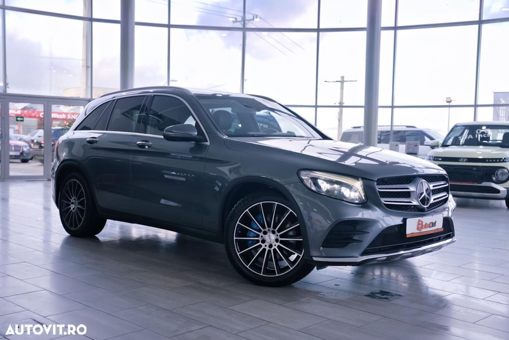 Mercedes-Benz GLC 350 e 4Matic 7G-TRONIC AMG Line - 26