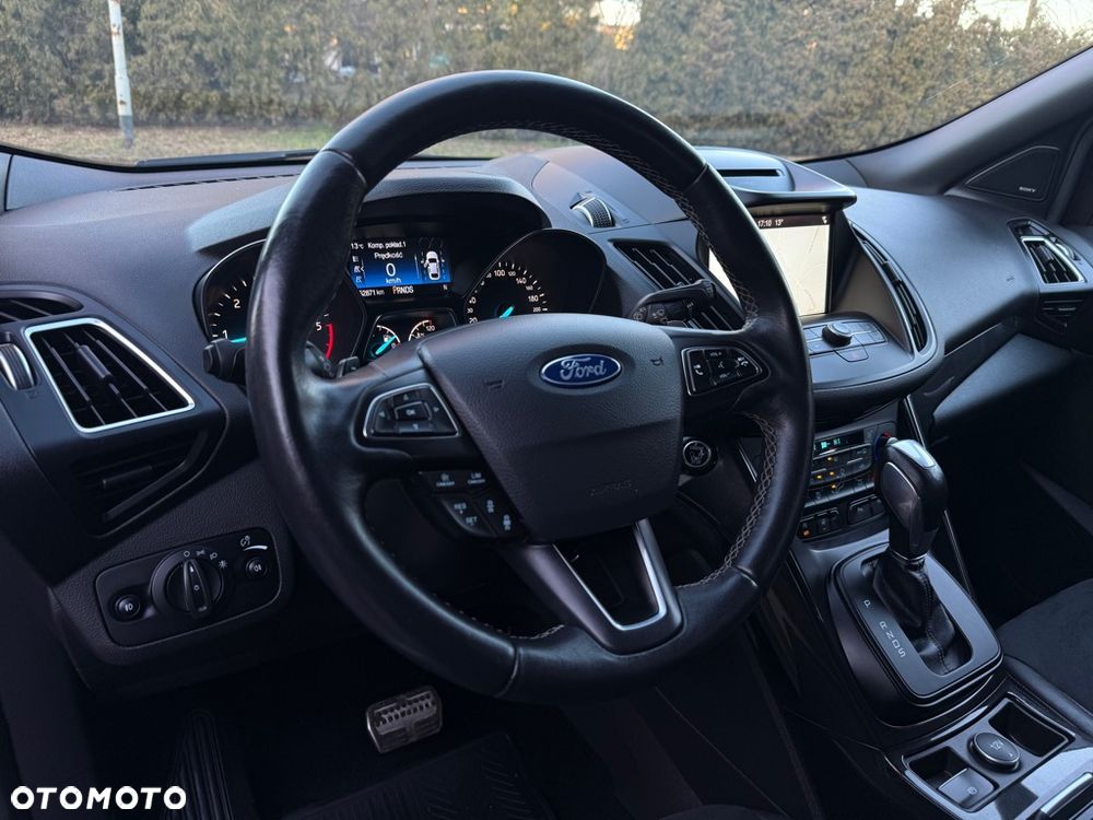 Ford Kuga 2.0 TDCi 4x4 ST-Line - 6