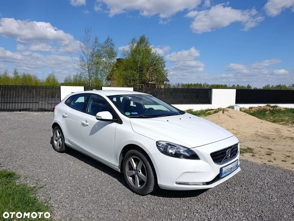 Volvo V40 D2 - 2