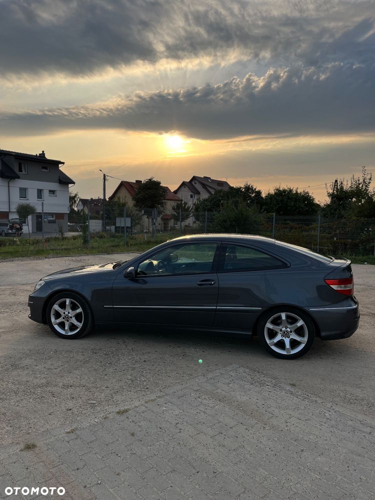 Mercedes-Benz CLC - 7